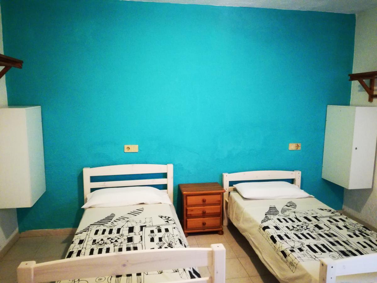 Surfhouse Hostel Famara Teguise  Ngoại thất bức ảnh