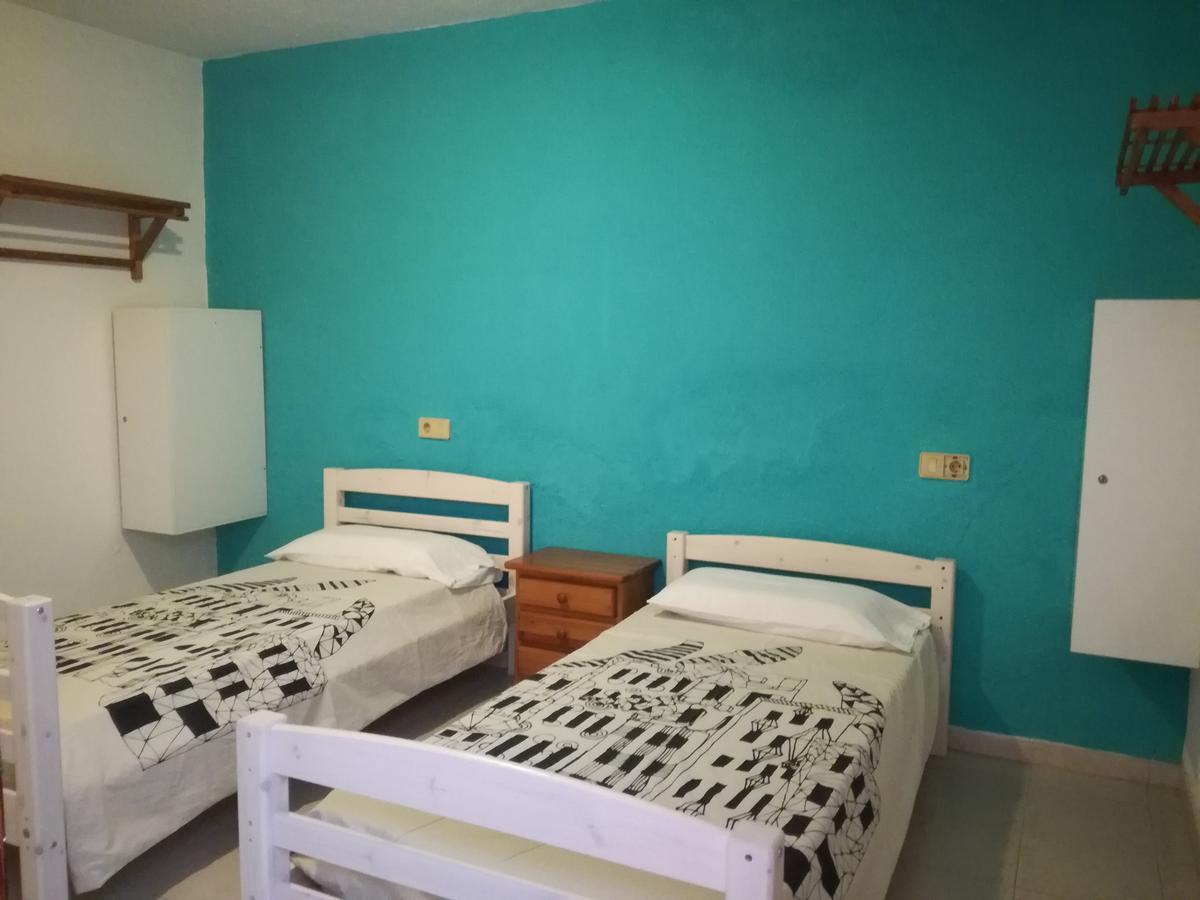 Surfhouse Hostel Famara Teguise  Ngoại thất bức ảnh