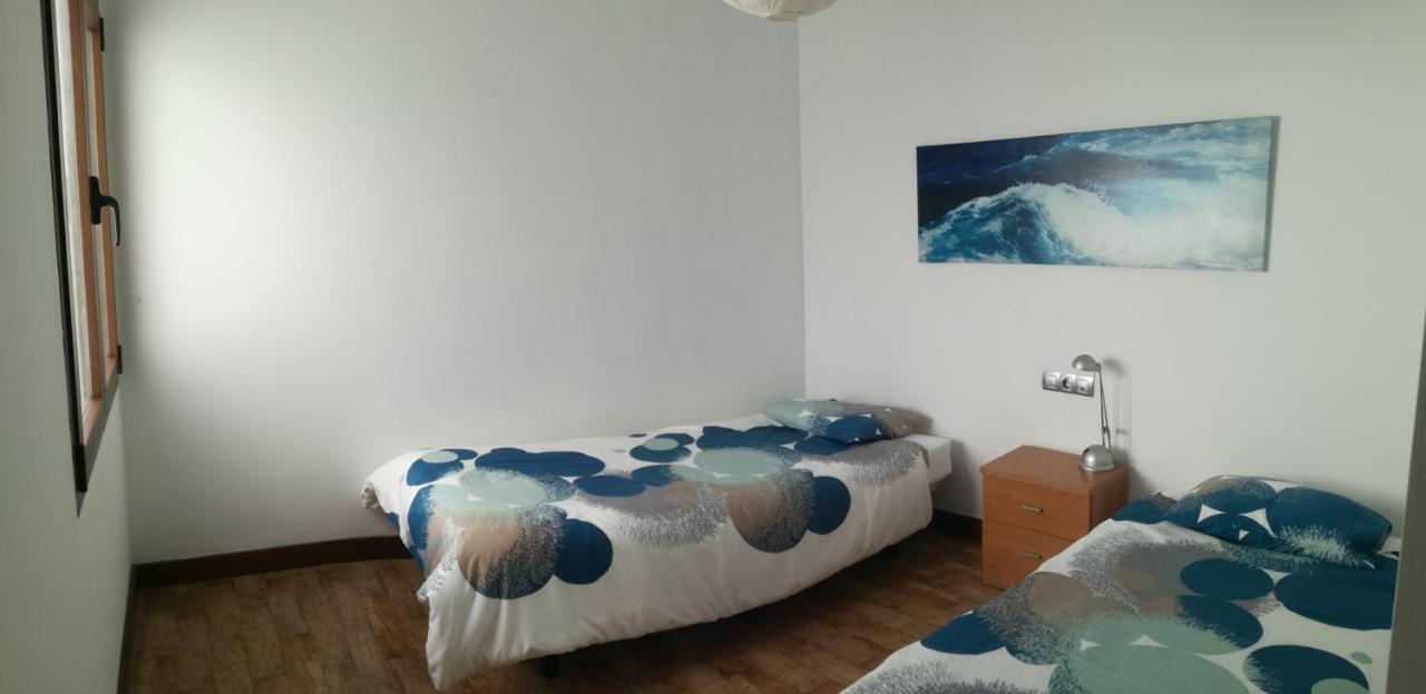 Surfhouse Hostel Famara Teguise  Ngoại thất bức ảnh